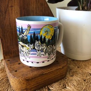 Colorado Souvenir Mug Wolves Moon 80s Vibe Light Purple Blue